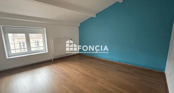Location Appartement 5 pièces 181.29 m² - Villefranche-sur-saône 69400