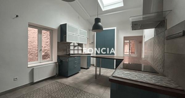 Location Appartement 5 pièces 181.29 m² - Villefranche-sur-saône 69400