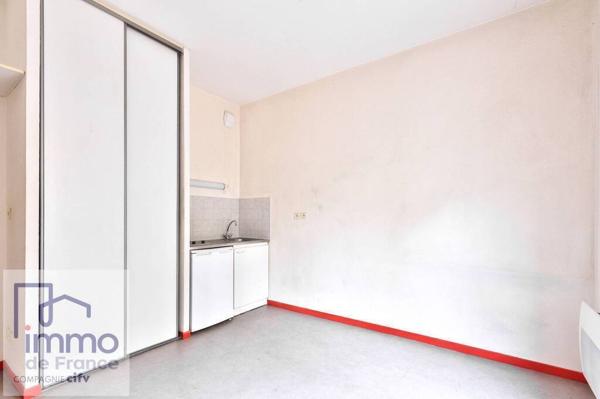 LYON 8 proximité Manufacture des tabacs