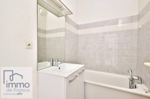 LYON 8 proximité Manufacture des tabacs