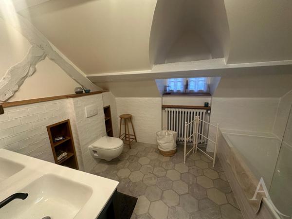 Maison Lommoye 5 pièce(s) 100.76 m2 + Dépendance de 25 m2