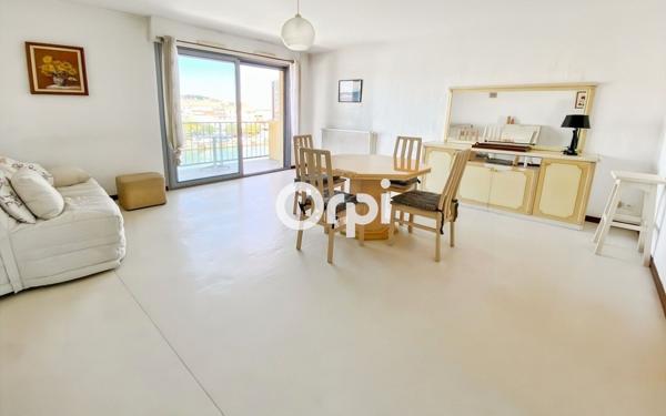 Appartement à vendre    1 pièce • 42 m2 Martigues