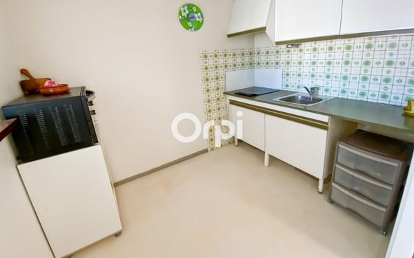 Appartement à vendre    1 pièce • 42 m2 Martigues