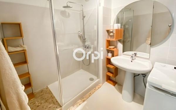 Appartement à vendre    1 pièce • 42 m2 Martigues