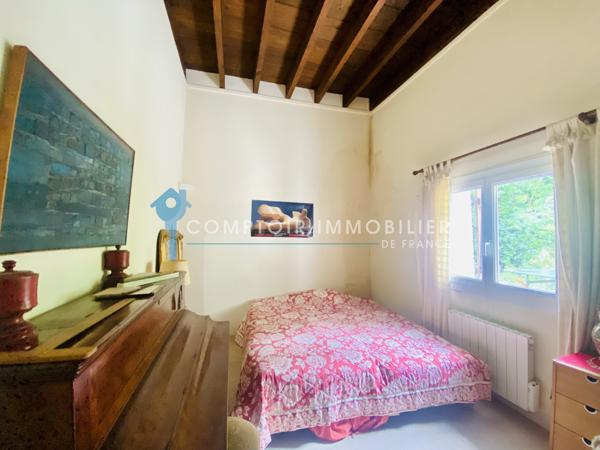 Maison
                                                                                                                                                                                                                                                                                                                        6 pièce(s)                                                                                                                                                                                                          4 chambre(s)                                                                                                                                                                                                          185  m²