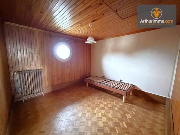 Vente                                                      Maison
                        
                     5 pièces                      140 m2                     à Choisy-Au-Bac