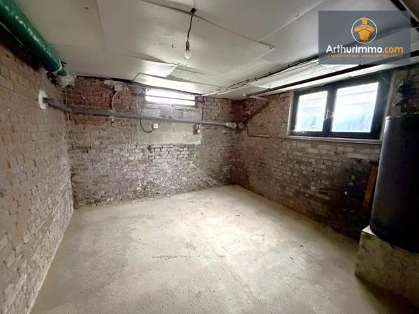 Vente                                                      Maison
                        
                     5 pièces                      140 m2                     à Choisy-Au-Bac