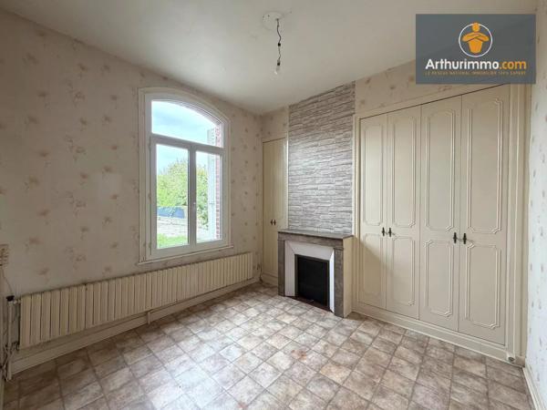 Vente                                                      Maison
                        
                     5 pièces                      140 m2                     à Choisy-Au-Bac