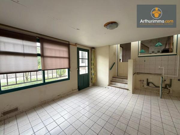 Vente                                                      Maison
                        
                     5 pièces                      140 m2                     à Choisy-Au-Bac