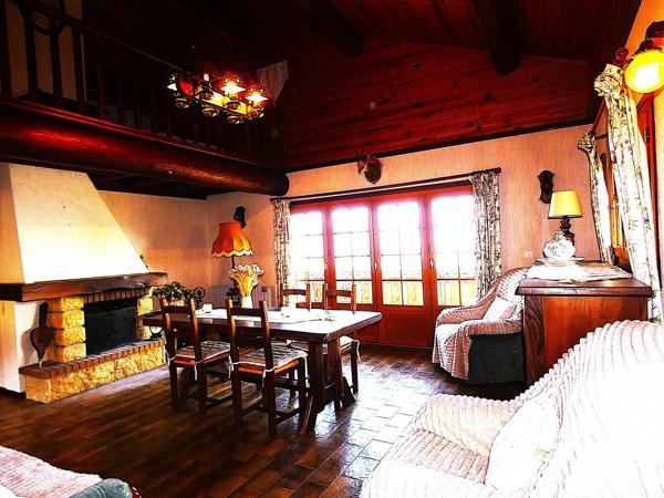 CHALET 118 M2 TERRAIN 2875 M2