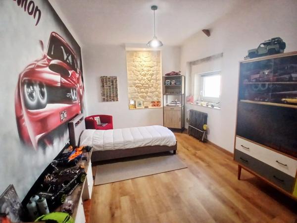 NERSAC (16) Maison rénovée avec dépendance exceptionnelle