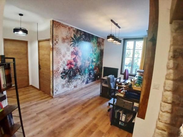 NERSAC (16) Maison rénovée avec dépendance exceptionnelle
