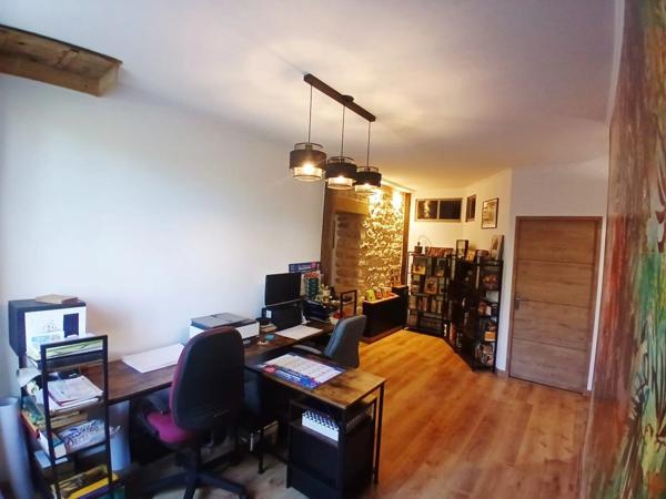 NERSAC (16) Maison rénovée avec dépendance exceptionnelle