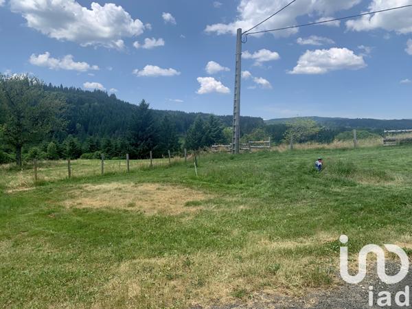 Maison à vendre 4 pièces 93 m² Saint-Bonnet-le-Chastel