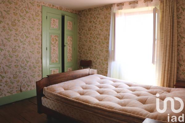 Maison à vendre 4 pièces 93 m² Saint-Bonnet-le-Chastel