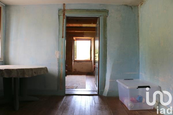 Maison à vendre 4 pièces 93 m² Saint-Bonnet-le-Chastel