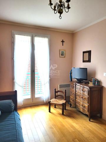 Appartement Rueil Malmaison 2 pièce(s) €119 000 ** - Référence 15081