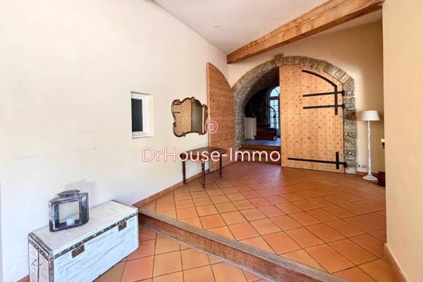 Bien immobilier à vendre 20 pièces de 809 m²