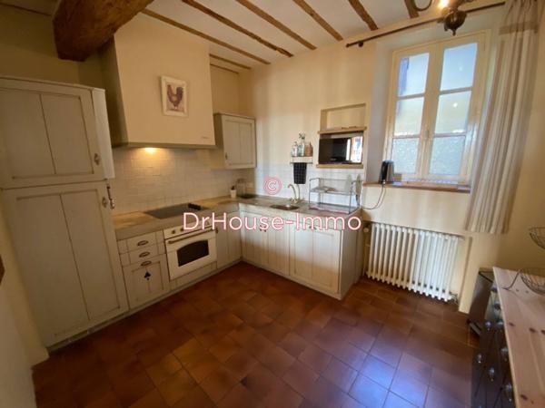 Bien immobilier à vendre 20 pièces de 809 m²
