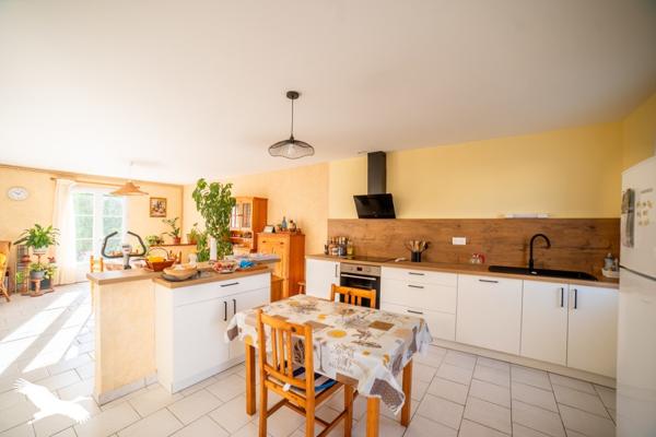 Maison à vendre 210 400 € Marans 3 p 86,4 m² DPE B