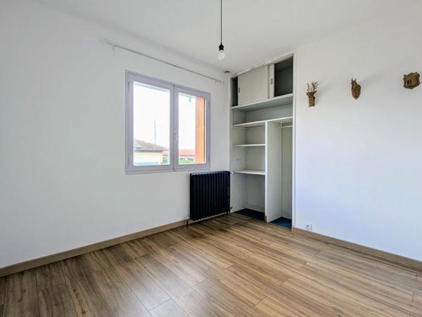 Maison Cazeres 7 pièce(s) 148 m2