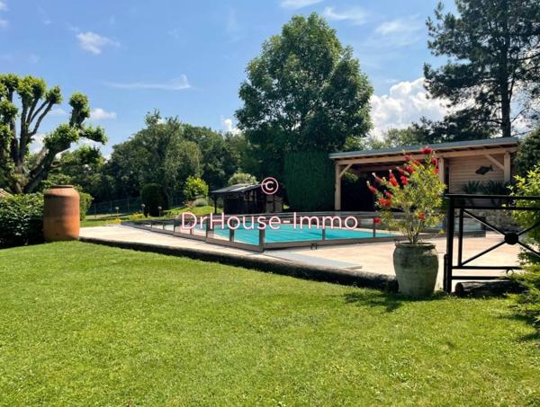 Maison à vendre 6 pièces de 220 m²
