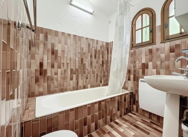 Maison Auribeau Sur Siagne 6 pièces 162 m²  Terrain de 2155 m²