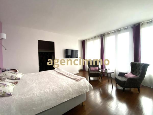 À vendre - Maison bourgeoise, 8 pièces située à Chennevières-sur-Marne (94430)