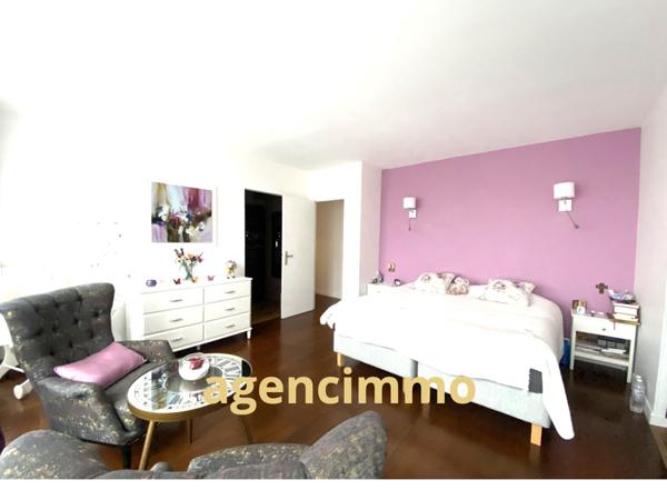 À vendre - Maison bourgeoise, 8 pièces située à Chennevières-sur-Marne (94430)