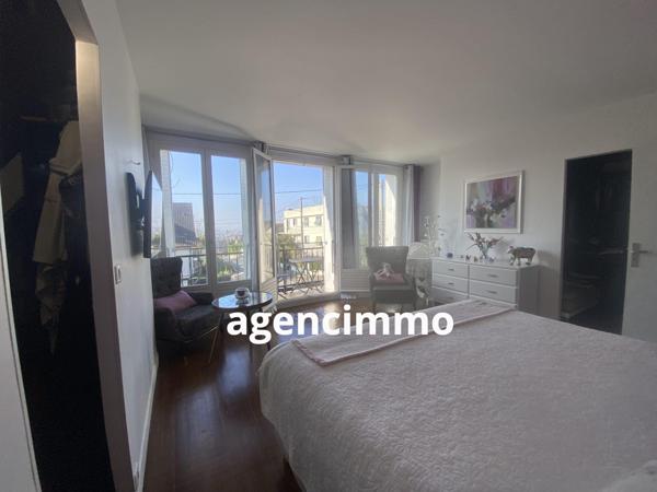 À vendre - Maison bourgeoise, 8 pièces située à Chennevières-sur-Marne (94430)