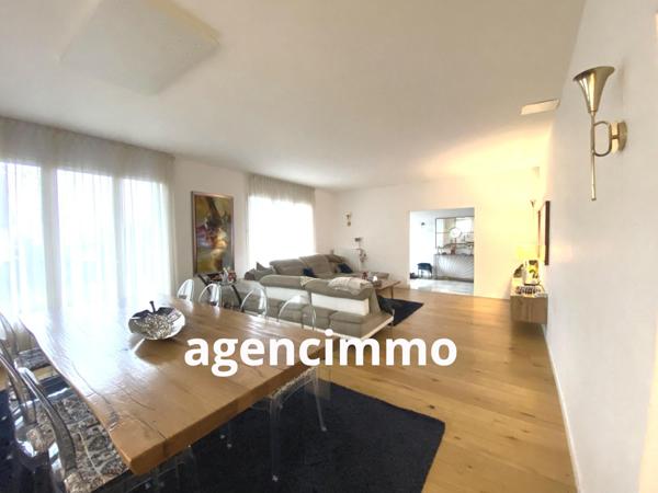 À vendre - Maison bourgeoise, 8 pièces située à Chennevières-sur-Marne (94430)