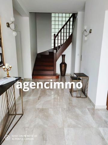 À vendre - Maison bourgeoise, 8 pièces située à Chennevières-sur-Marne (94430)