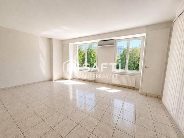 Appartement au rez-de-chaussée - Meinau Baggersee