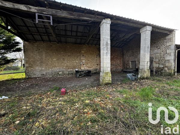 Parking à vendre 591 m² Consac