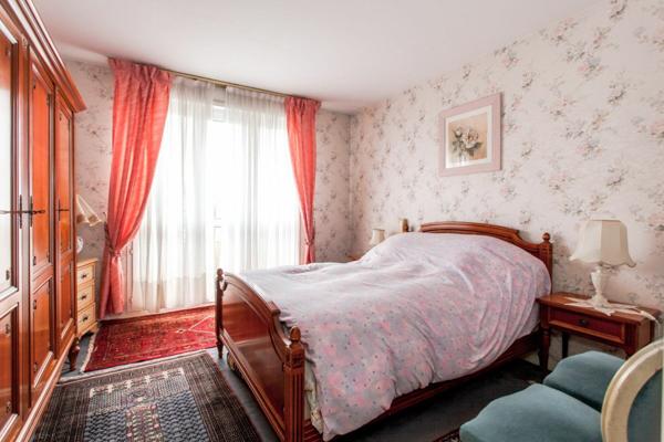 Appartement à vendre    5 pièces • 105 m2 Chelles