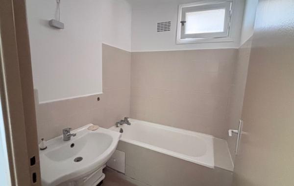 Vente Appartement P3 rénové(e) Nimes   