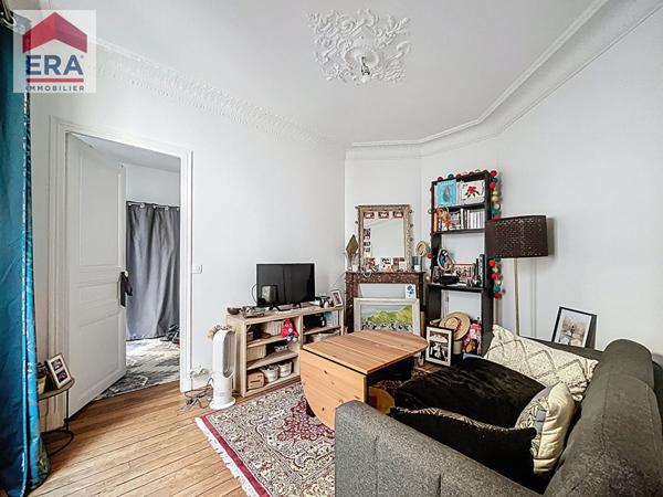 A VENDRE - RUE DE VAUGIRARD - 2 PIECES 29m²