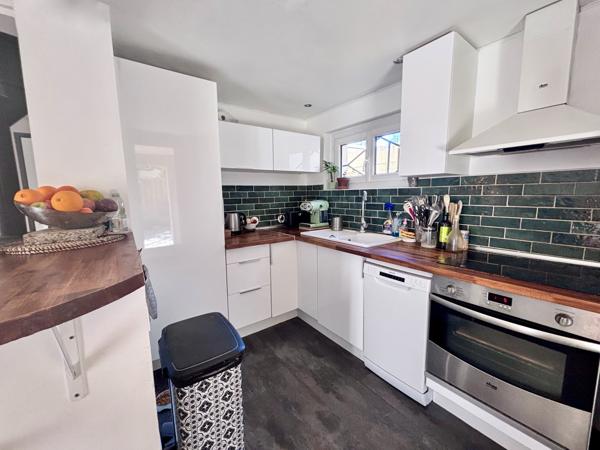 Maison 3 pièces - 90 m² Exclusivité efficity