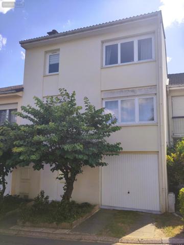 Maison de ville à vendre à Osny dans le Val-d'Oise (95520), ref : 95010-102