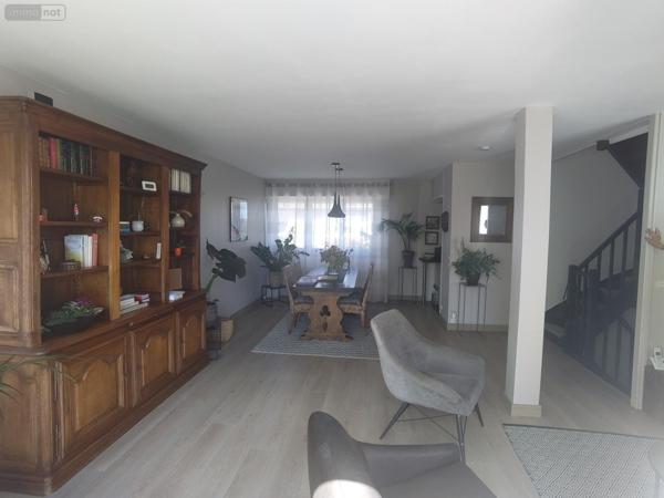 Maison de ville à vendre à Osny dans le Val-d'Oise (95520), ref : 95010-102