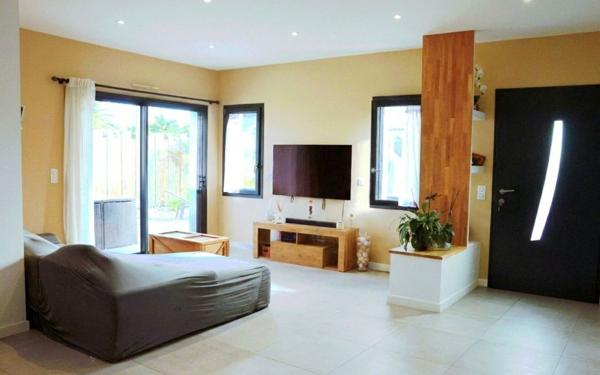 Maison à vendre    4 pièces •  Saubrigues