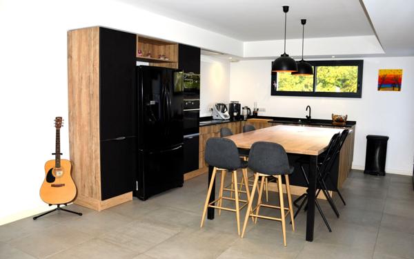 Maison à vendre    4 pièces •  Saubrigues