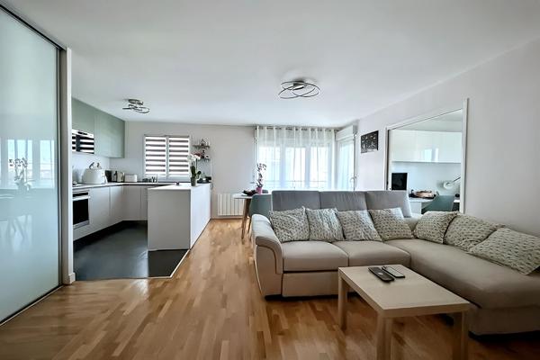 Appartement Vitry Sur Seine 4 pièces- Vitry sur Ardoines - 79 m²