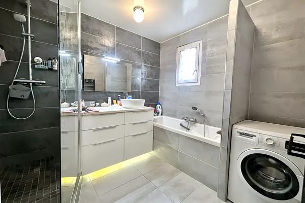 Appartement Vitry Sur Seine 4 pièces- Vitry sur Ardoines - 79 m²