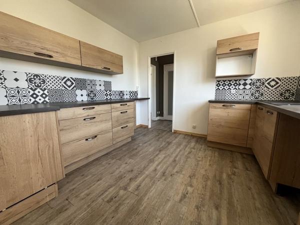 Maison à vendre 166 625 € Saint-Doulchard 5 p 82 m² DPE F