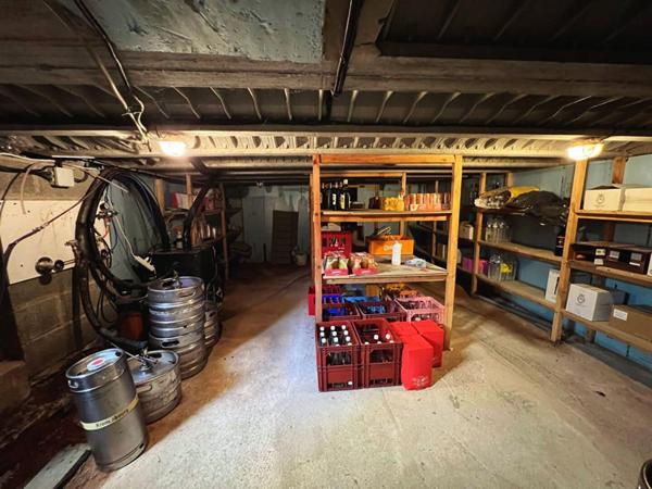 DORDOGNE - BAR TABAC RESTAURANT 80 COUVERTS, TERRASSE ET LOGEMENT