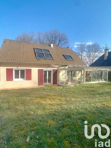 Maison 7 pièces de 161 m² à Le Mans (72000)