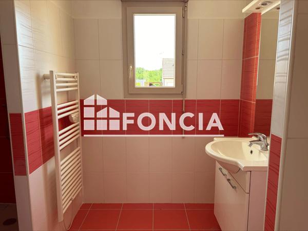 Location Maison 4 pièces 98.79 m² - 5 RUE DE LA BOTTELOUP Chatillon Sur Loire 45360