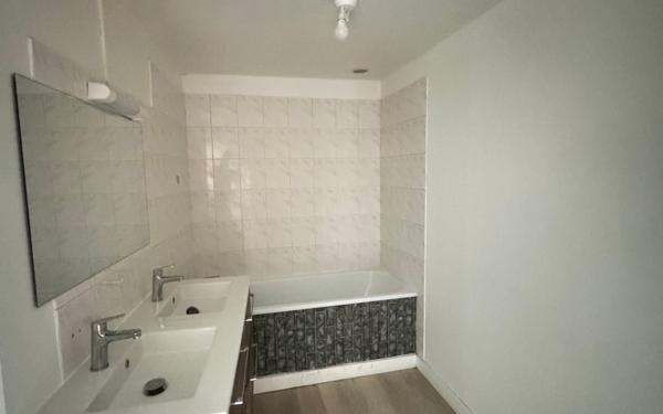 Appartement à louer    3 pièces •  Vierzon