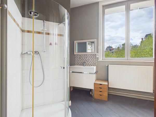 Appartement 5 pièces 98.77 m2